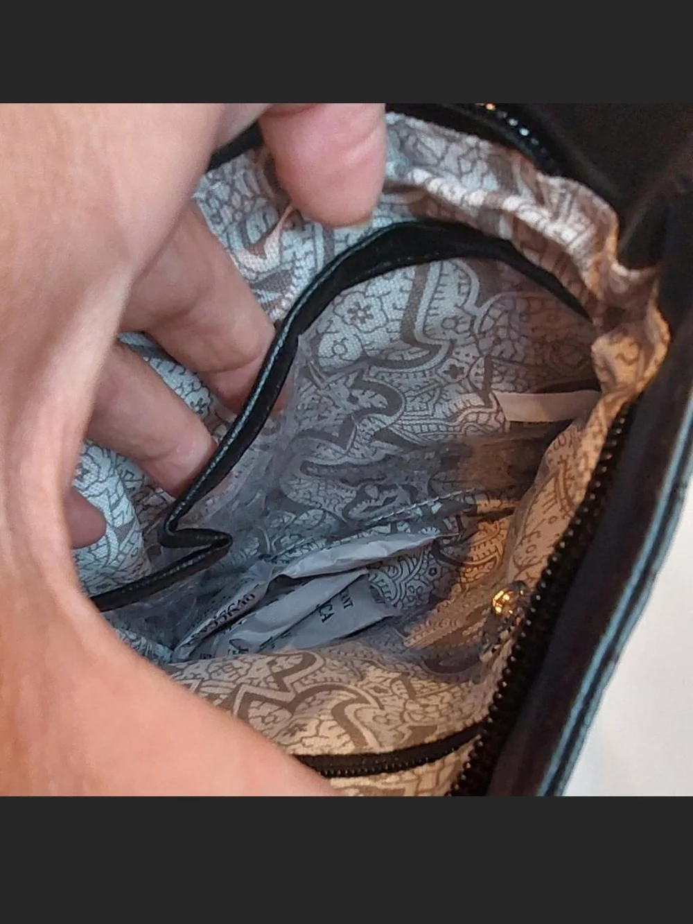 NWOT Bella Russo Black Quilted Crossbody Bag Heart Charm